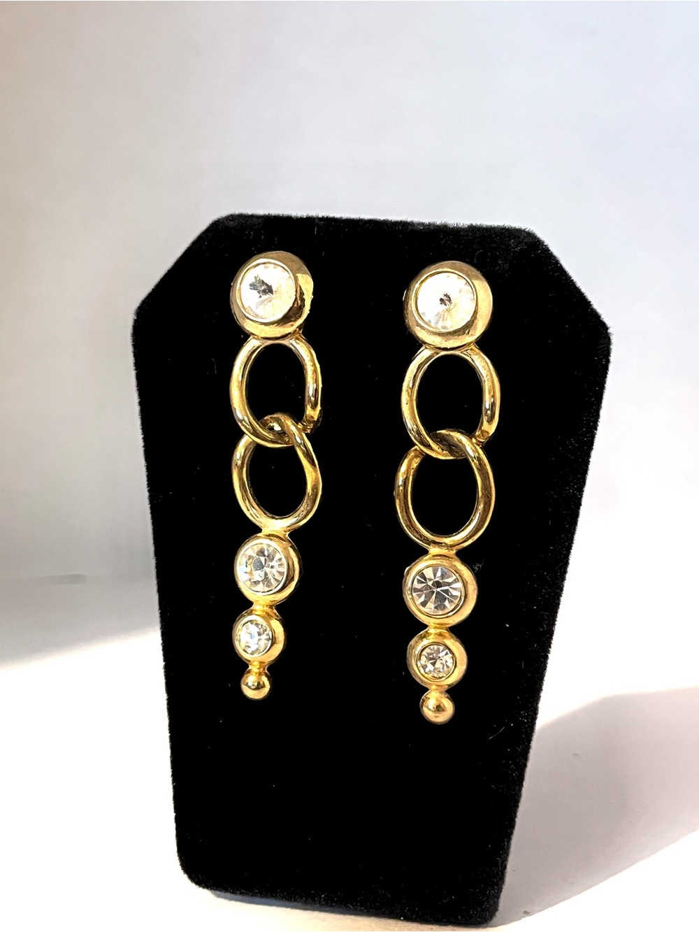 Vintage Large Gold Tone Dangle Earrings with Clear Rhinestones, Formal, Bridal - Picture 4 of 5